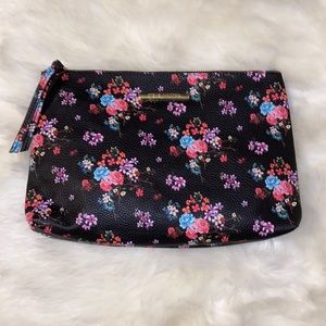 NWOT Steve Madden Cosmetic Bag